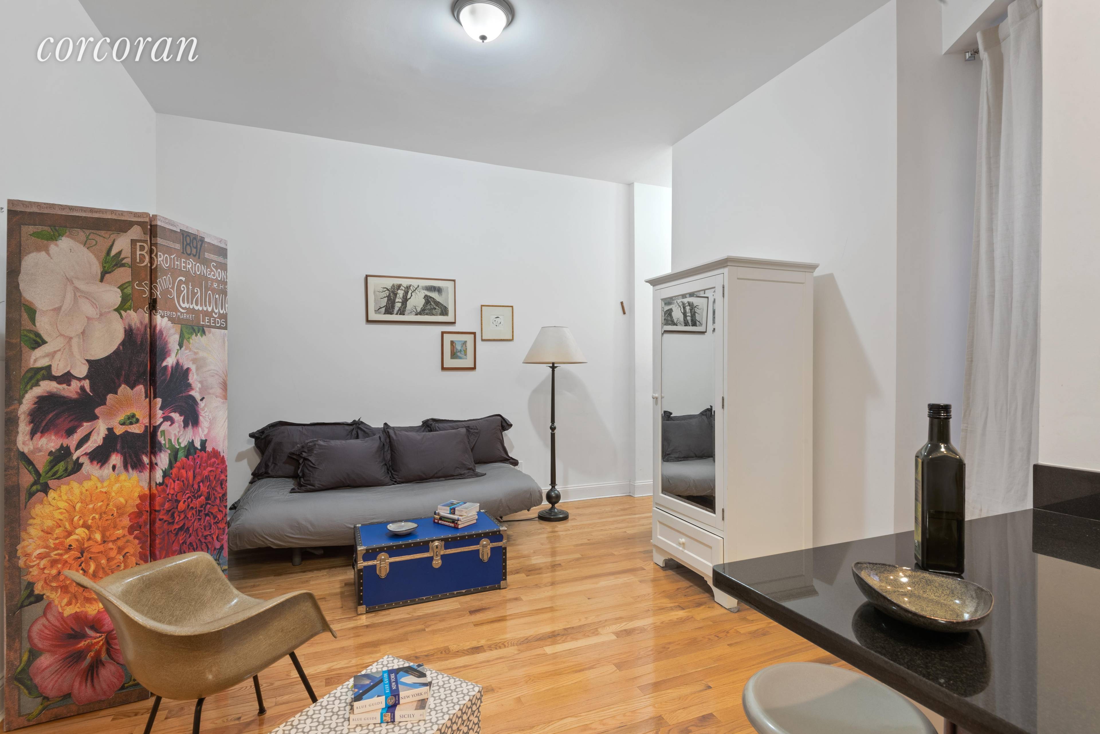 Fall in love with this stunning apartment available on the quiet, tree lined 158th Street in Washington Heights !