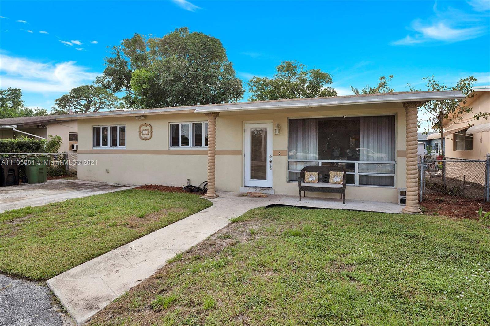 Great starter 3 bedroom, 2 bathroom home in the city of Fort Lauderdale.