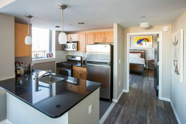 Net Effective Rent. This renovated ONE BEDROOM ONE BATHROOM features an open kitchen with a built in breakfast bar, an in home washer and dryer, large windows and open views ...