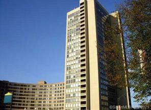IM Pei designed Bushnell Tower 2 bdrm w office family room on 17th floor.