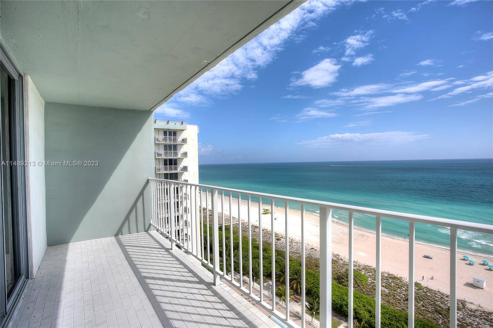 Immaculate fully furnished ocean view PentHouse with 2 bedrooms 2 bathrooms.