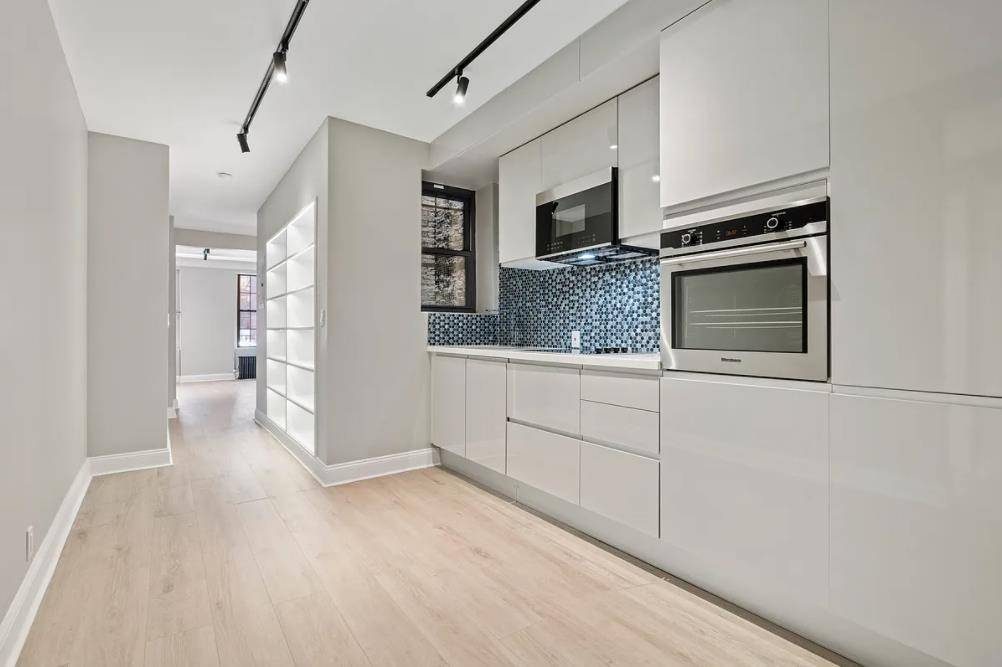 BEAUTIFULLY RENOVATED 2 Bedroom 2 Bathroom with CONDO STYLE LUXURY FINISHES, located in desirable West Village.