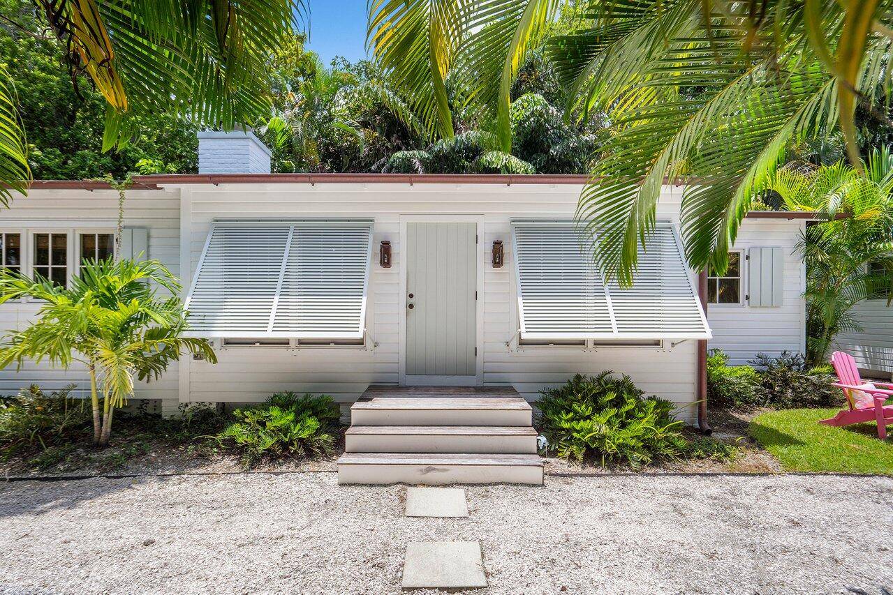 Introducing the ''Water House'' Cottages in Delray Beach, Florida a slice of historic charm dating all the way back to 1926 !
