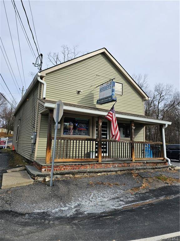 Embark on a remarkable business venture amp ; real estate property with this established neighborhood deli nestled in the heart of Mamakating, NY, within the scenic Sullivan County.