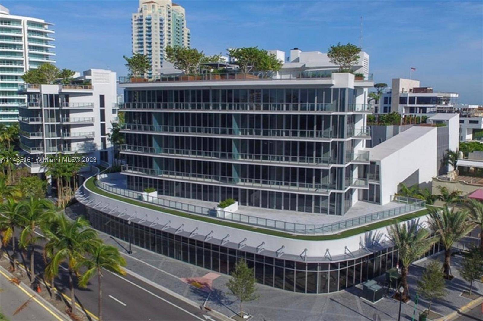 The Marea, is a one of a kind condominium located in the prestigious South of Fifth, in Miami Beach.
