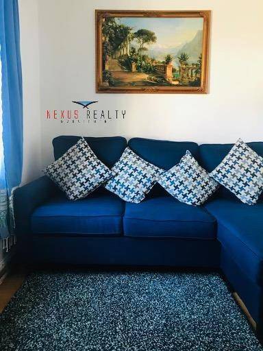 Renovated and Furnished 3 Bedroom apartment in Astoria 3500King size bedroom with great closet space and 2 smaller bedrooms on the 2nd floor in a 2 story private houseRenovated eat ...