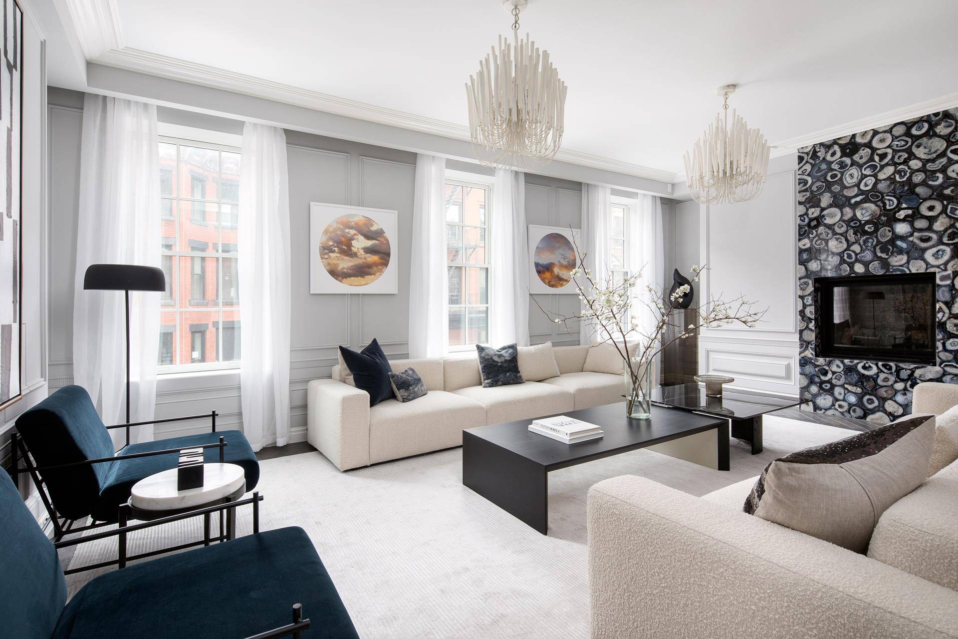 Breathtaking design meets elegant luxury in this thoroughly gut renovated, jaw dropping, five floor townhouse in prime Brooklyn Heights.
