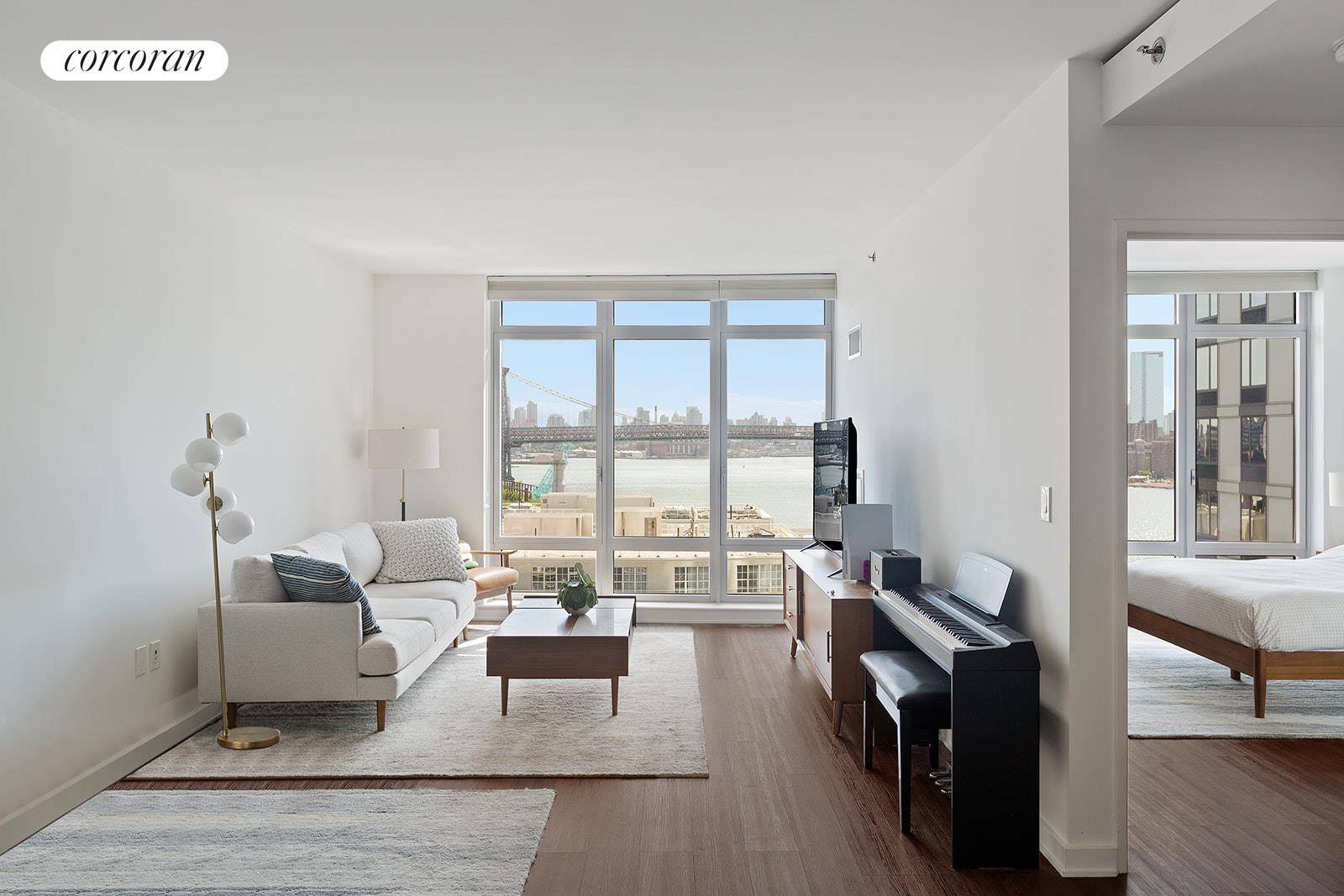 Gorgeous views of downtown Manhattan and the Williamsburg Bridge from this large 1.