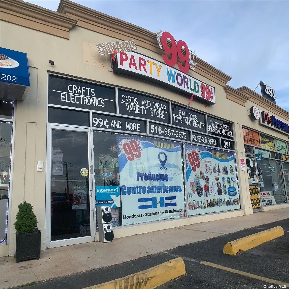 99 Cent Store Centrally Located In Hempstead with a GREAT LEASE !
