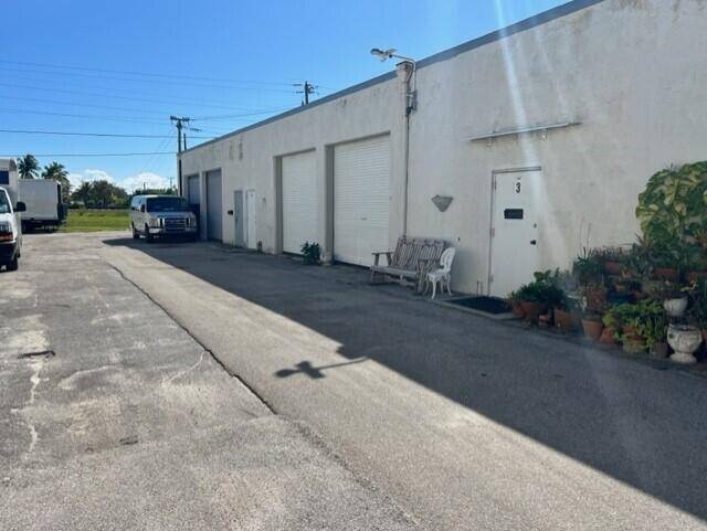 1460 Cypress Drive consists of multiple tenants in a condo building that occupy a retail presence and warehouse.