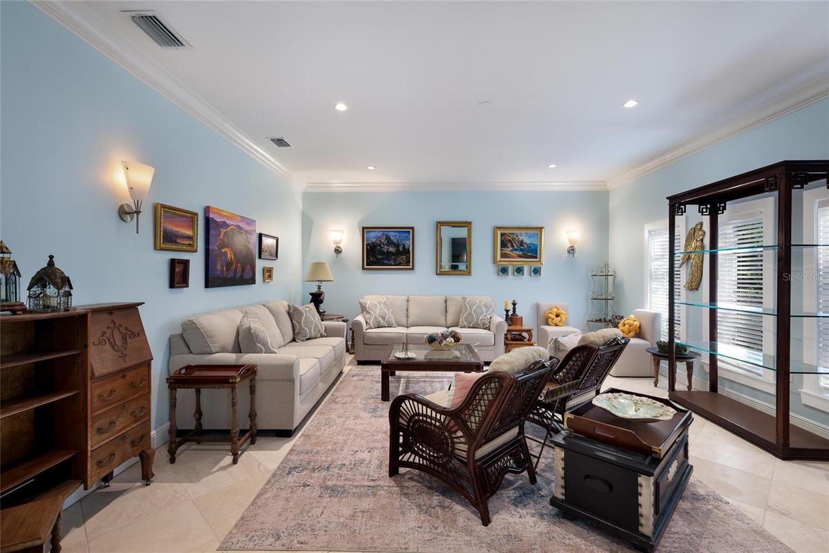 2nd Living Room