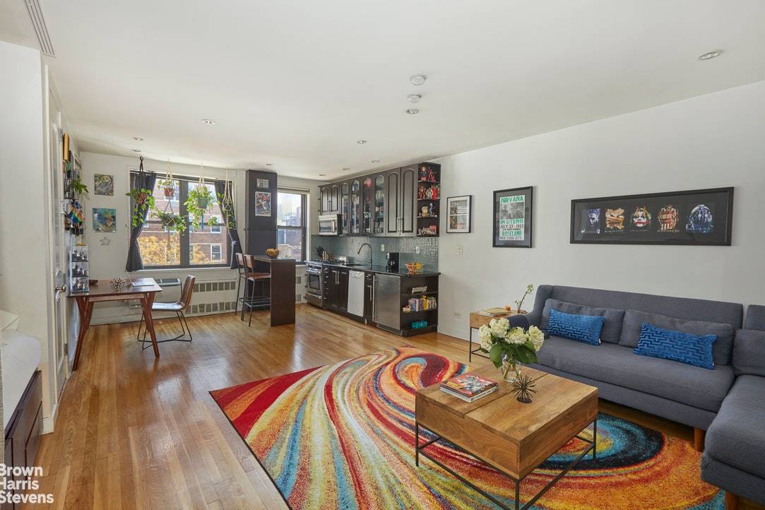 Space and light abound in this charming, well located West Village alcove studio.
