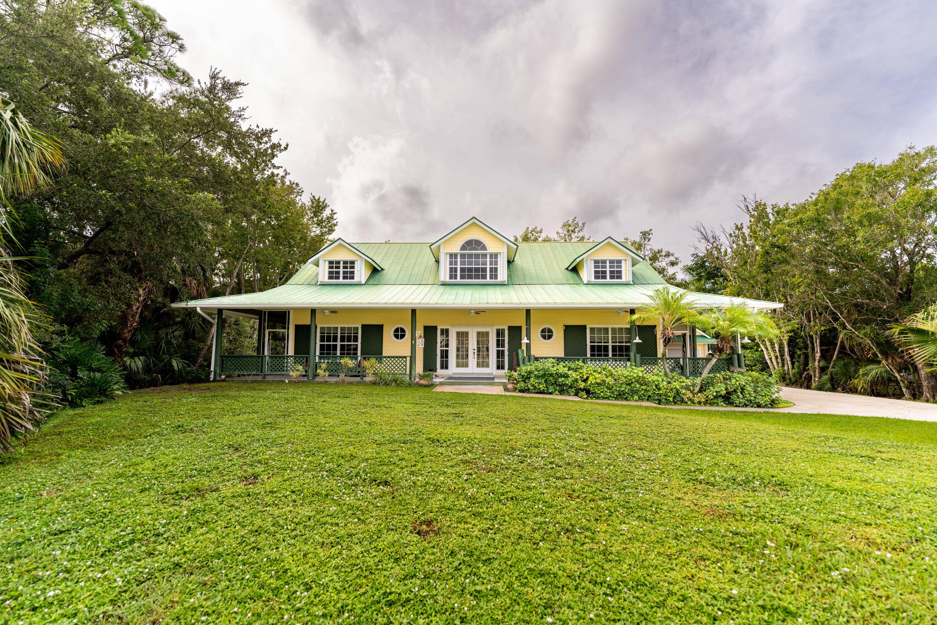 Discover your dream Key West style home located in the desirable neighborhood of River Branch.