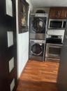 Laundry / kitchen