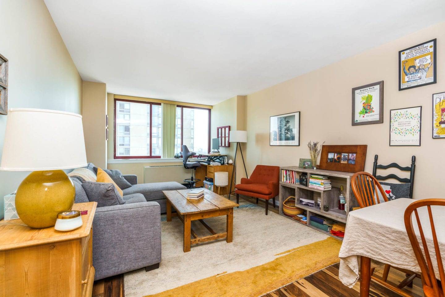 LONG ISLAND CITY ROOMY 1 BEDROOM IN THE SKYWELCOME HOME TO LONG ISLAND CITY !