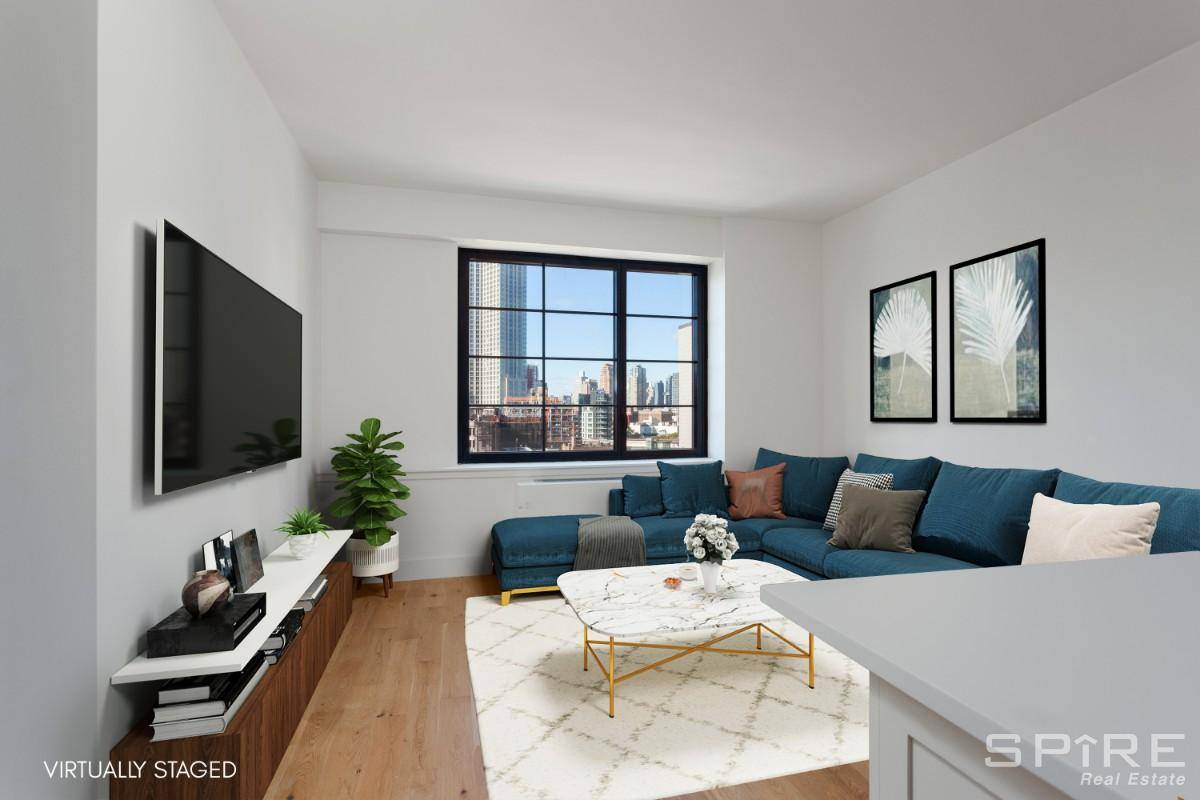 PRIME LIC 2 KING SIZE BEDROOMS amp ; 2 FULL BATHROOMS 15 YEARS ABATEMENT 63 PER MTH LIC amp ; MANHATTAN VIEWSThis is a rare opportunity to purchase a condo ...