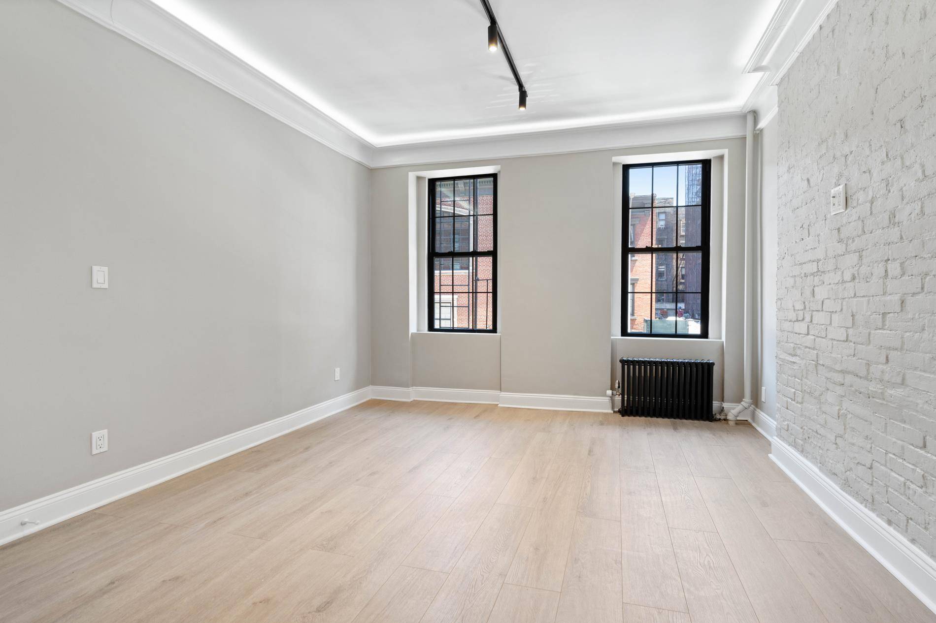 Welcome home to 714 Greenwich Street, FOUR a renovated 2 Bedroom 2 Bathroom apartment with condo style finishes, located in one of Manhattan s most iconic neighborhoods !