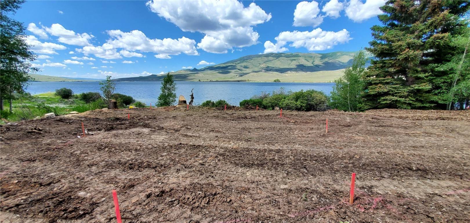 LAKEFRONT ! Truly rare opportunity to own lakefront property in Summit County !