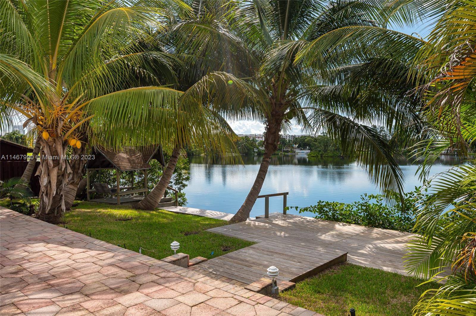 Massive lot waterfront home with southern exposure amazing views.