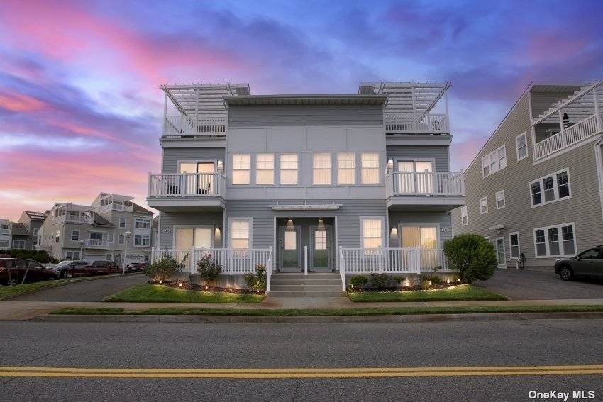 Magnificent contemporary beach home in trendy Arverne by the sea development.