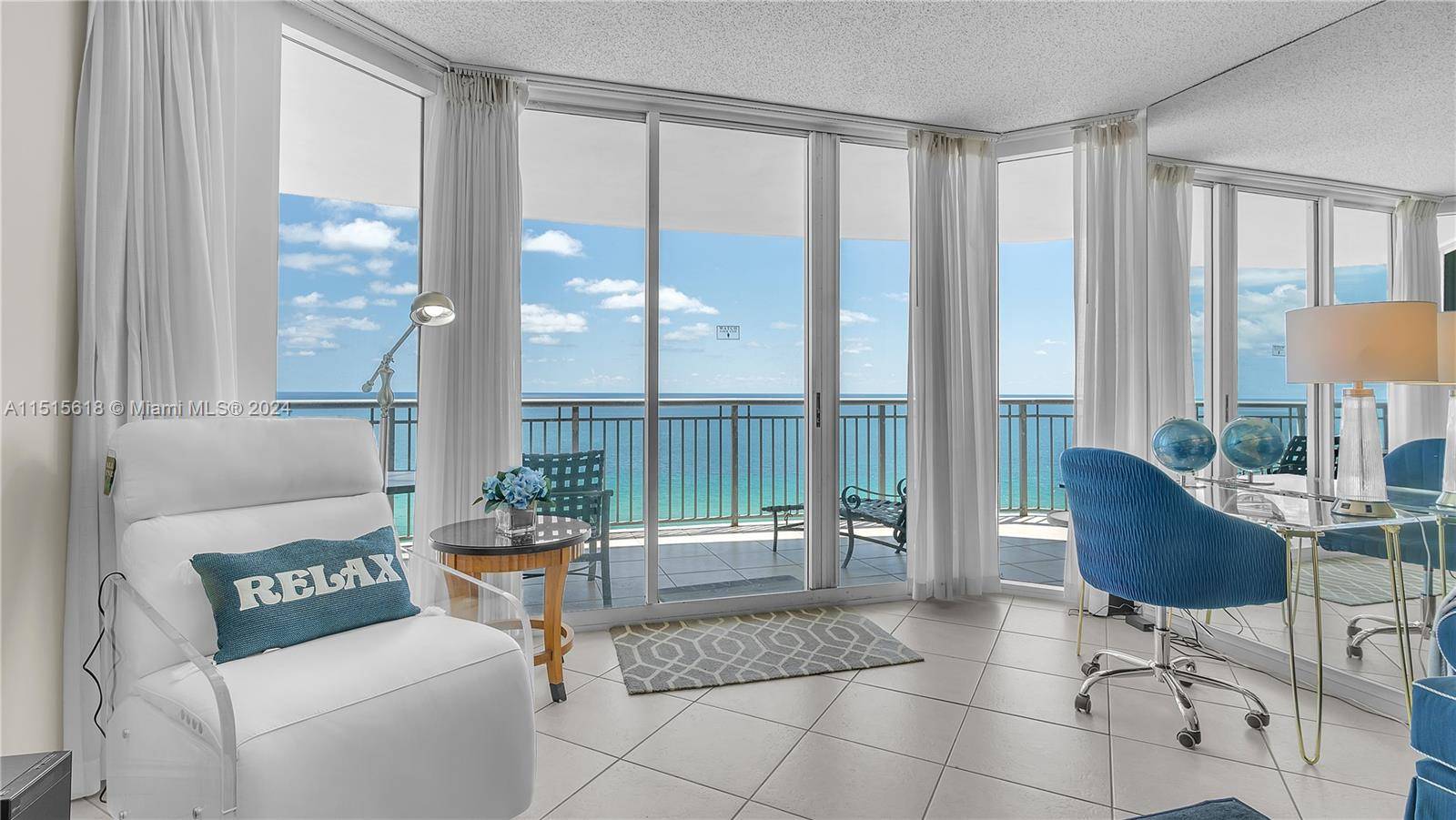 Front ocean views from every room !