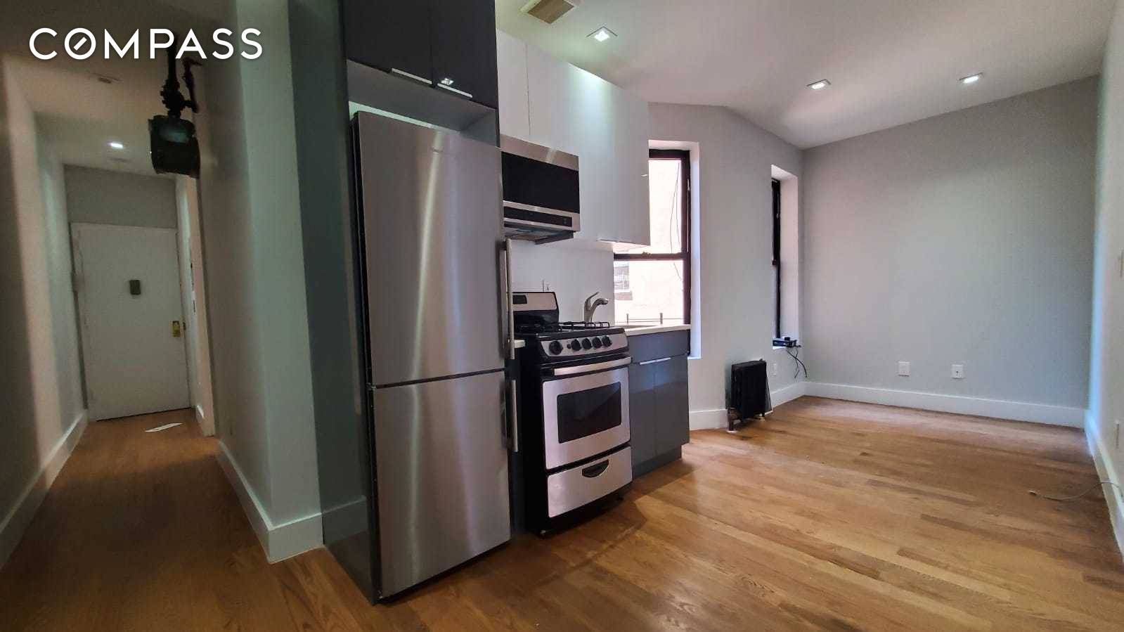 Lovely Three Bedroom Apartment In the Heart of Harlem !