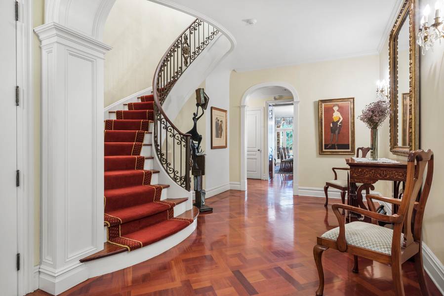 Located on one of Madison amp ; Fifths greatest townhouse streets, 28 East 95th Street encompasses over 9, 000 square feet of interior space and over 1, 000 square feet ...