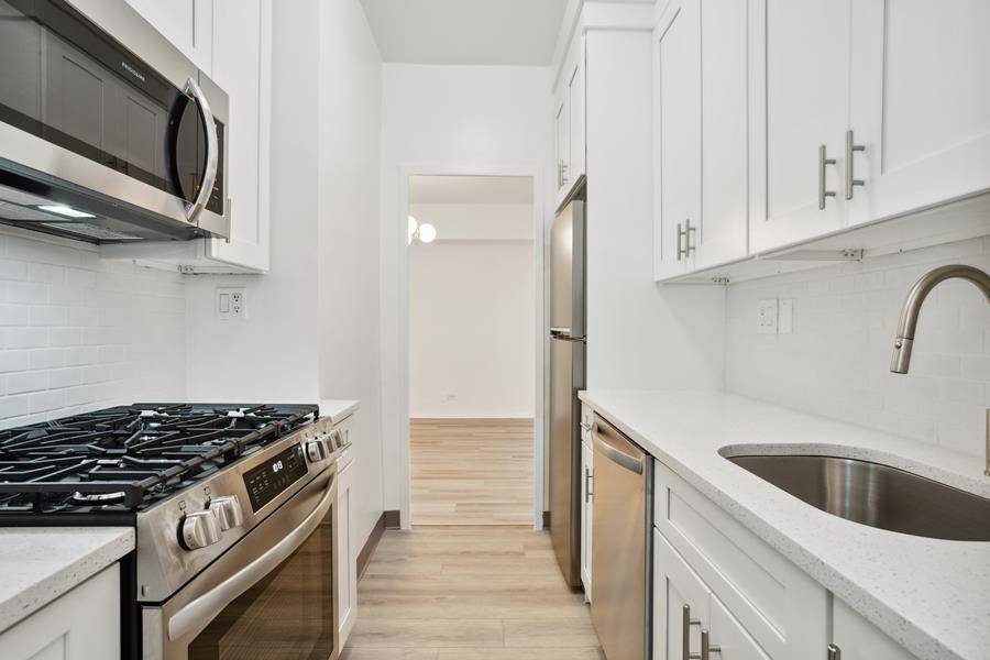 WELCOME HOME to Unit 2133 at the captivating Dorchester Towers Condominium, 155 West 68th Street.