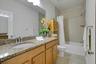 MAIN 2ND LEVEL BATH