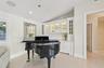 Living room/piano