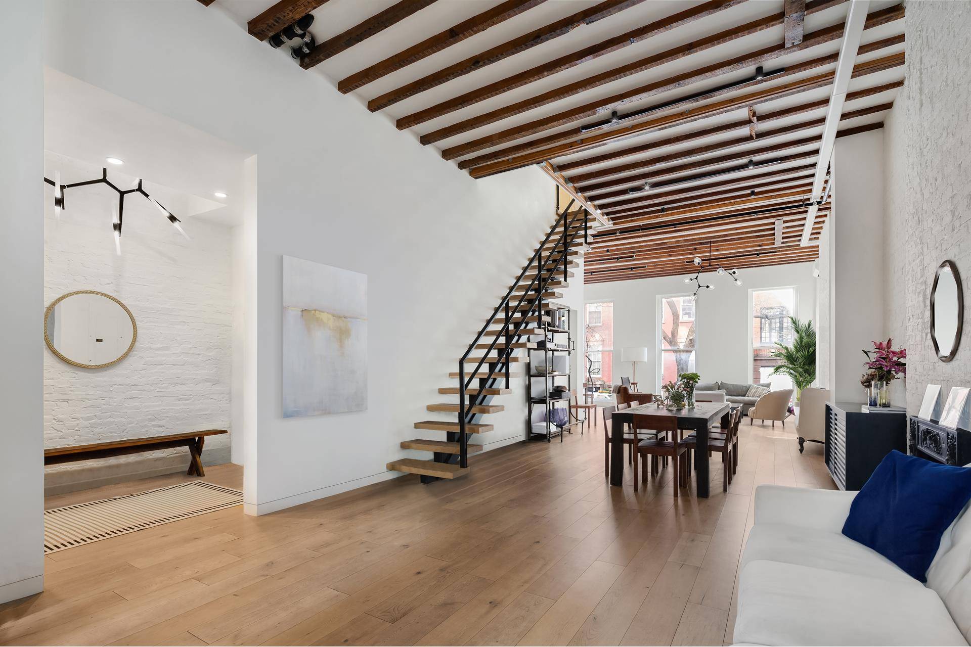 Situated in the heart of the West Village and a block away from Washington Square Park ; this 23' wide, 3000 sqft Duplex spans the 2nd and 3rd floors of ...