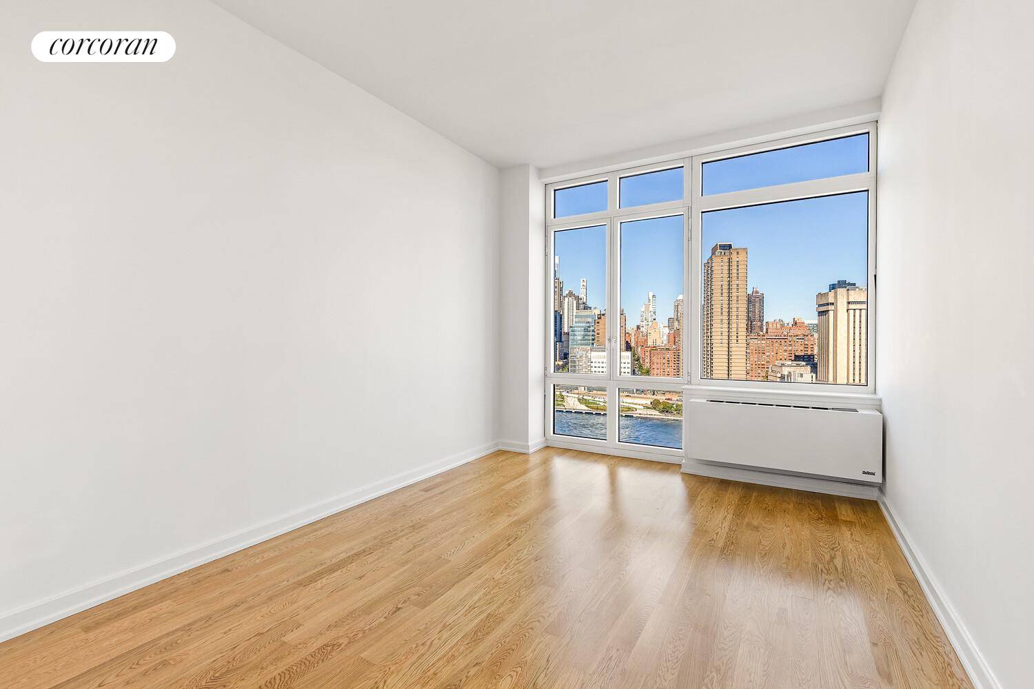 Welcome to PH2G at Riverwalk Court 415 Main Street, Roosevelt Island A rare opportunity to own a three bedroom, three bathroom condominium with panoramic views of the Manhattan skyline from ...