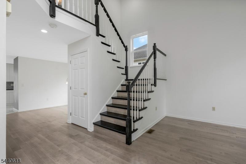 2 STORY FOYER