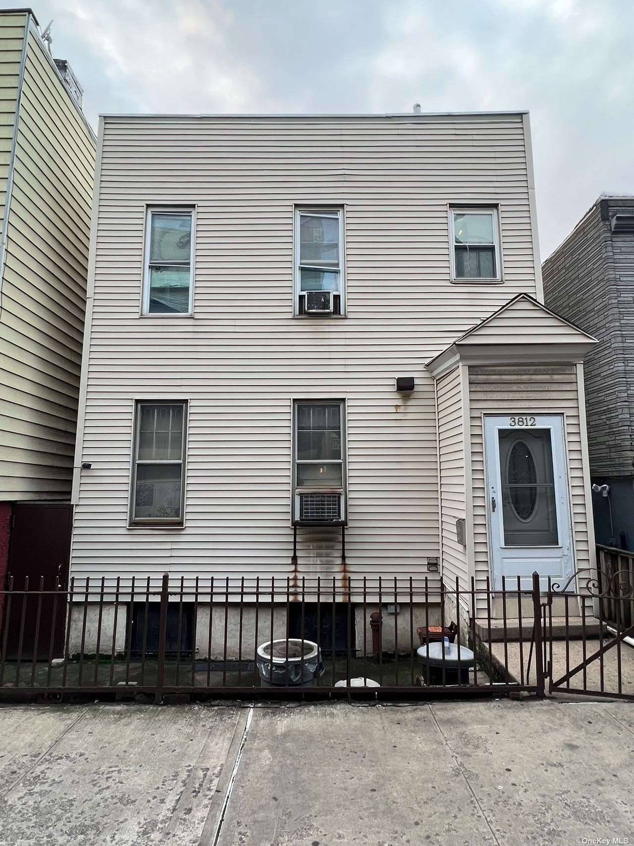 Single Family M1 2 R6A Zoning Property Located at Prime Location of Astoria, Long Island City.