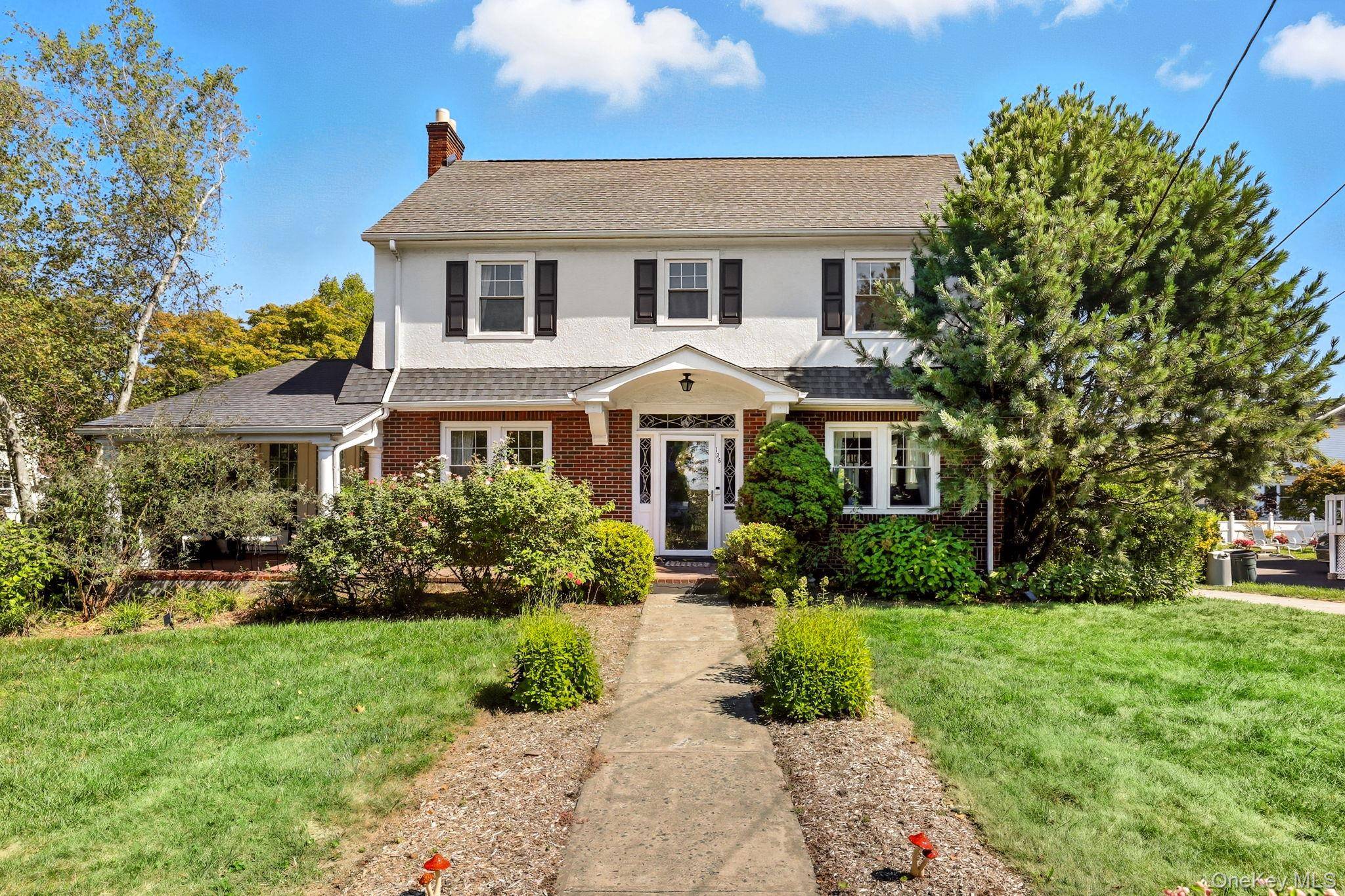 A O CTS ! Classic 5 bedroom 3 bathroom 3000 square foot BRICK colonial with all the bells and whistles.