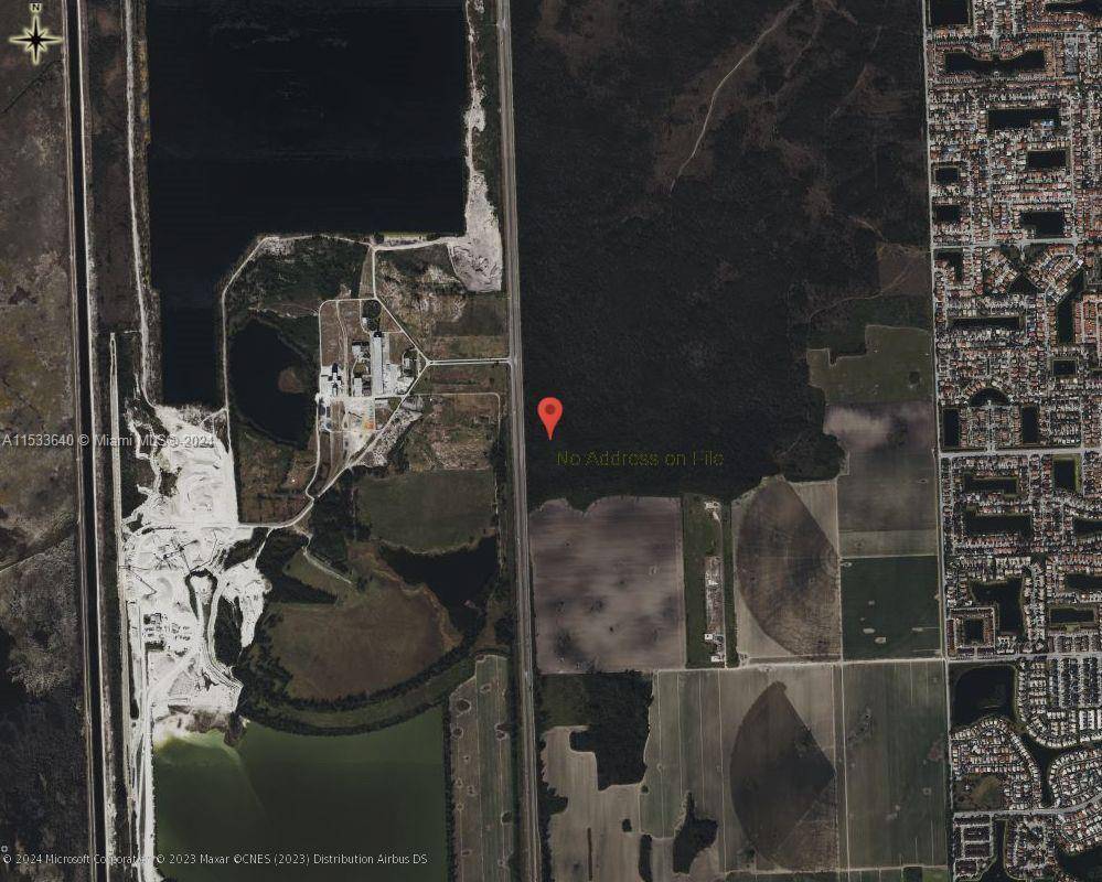 Unique land investment opportunity in South Dade.
