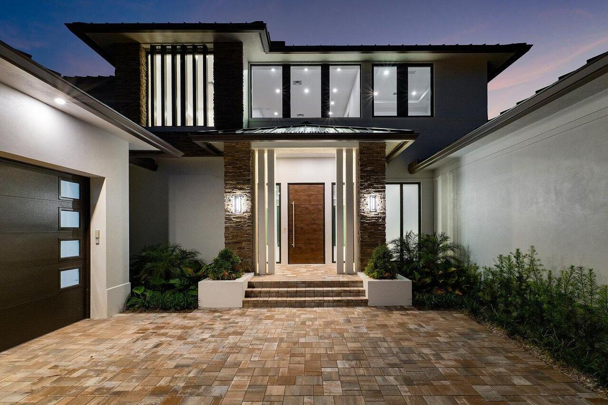 084-3100PalmDrive-DelrayBeach-FL-33483-S