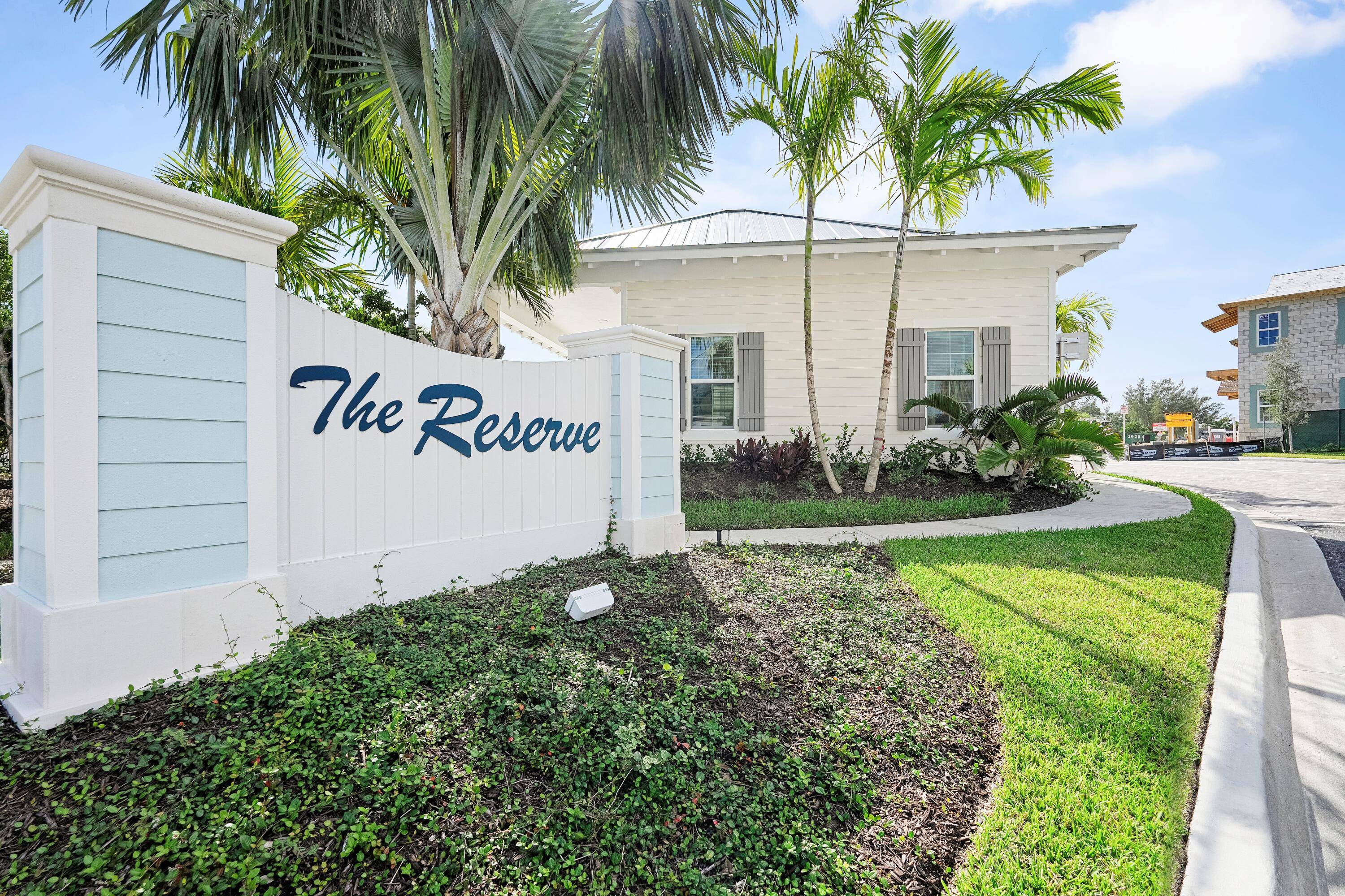 Enjoy coastal living at its finest at The Reserve at Tequesta a new upscale development consisting of only 69 townhomes in the charming Village of Tequesta.