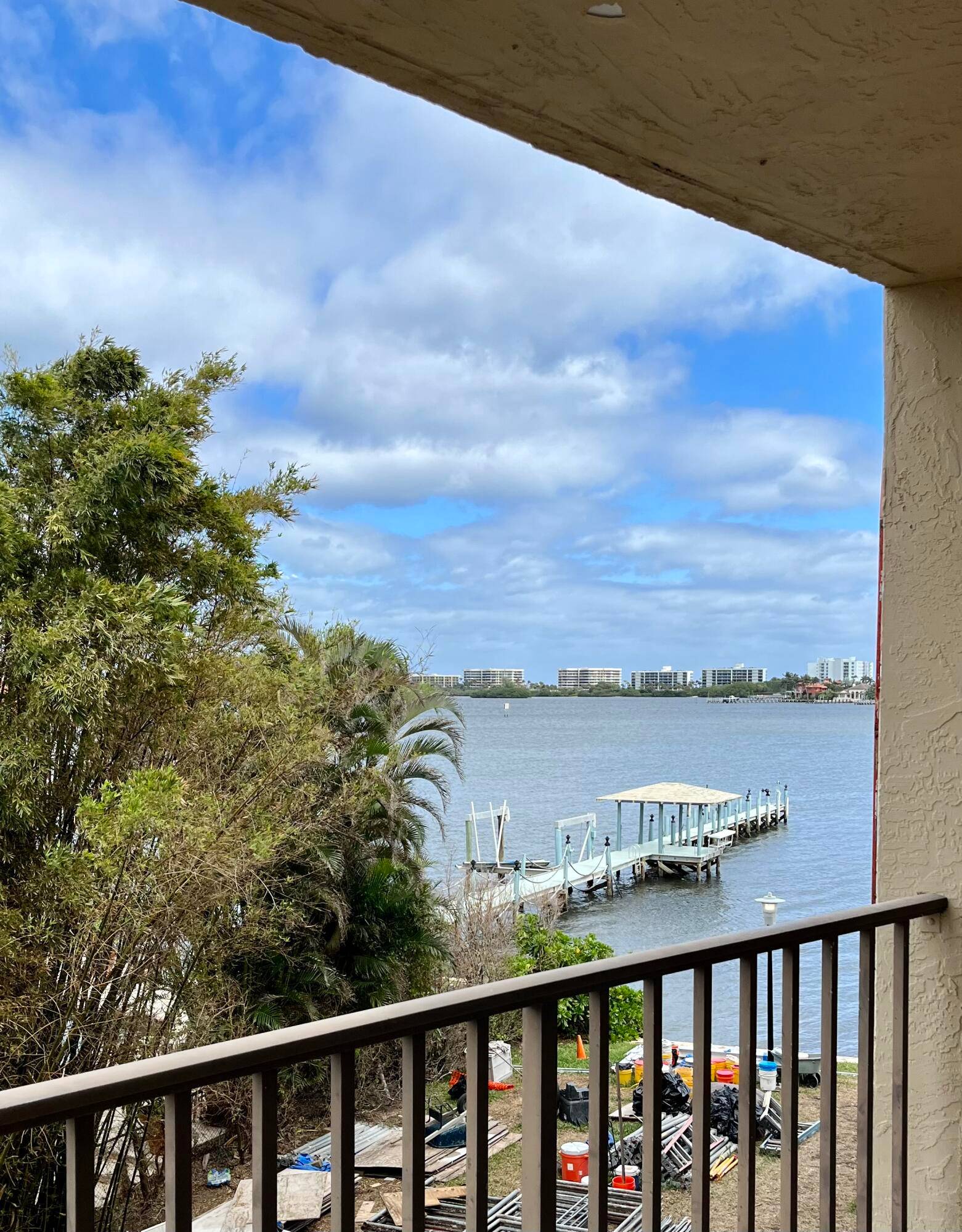Waterfront Living or a Rentable Condo with Intracoastal views from this stunning 2 bed 2 bath condo, offering picturesque views of the Intracoastal waterway.