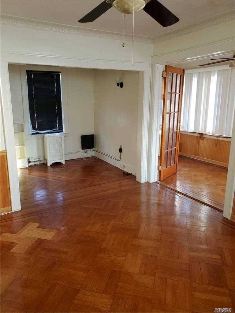 Awesome two Bedroom Apartment located in the Heart of Queens Village Large Living room, Formal Dinning room and two bedrooms.