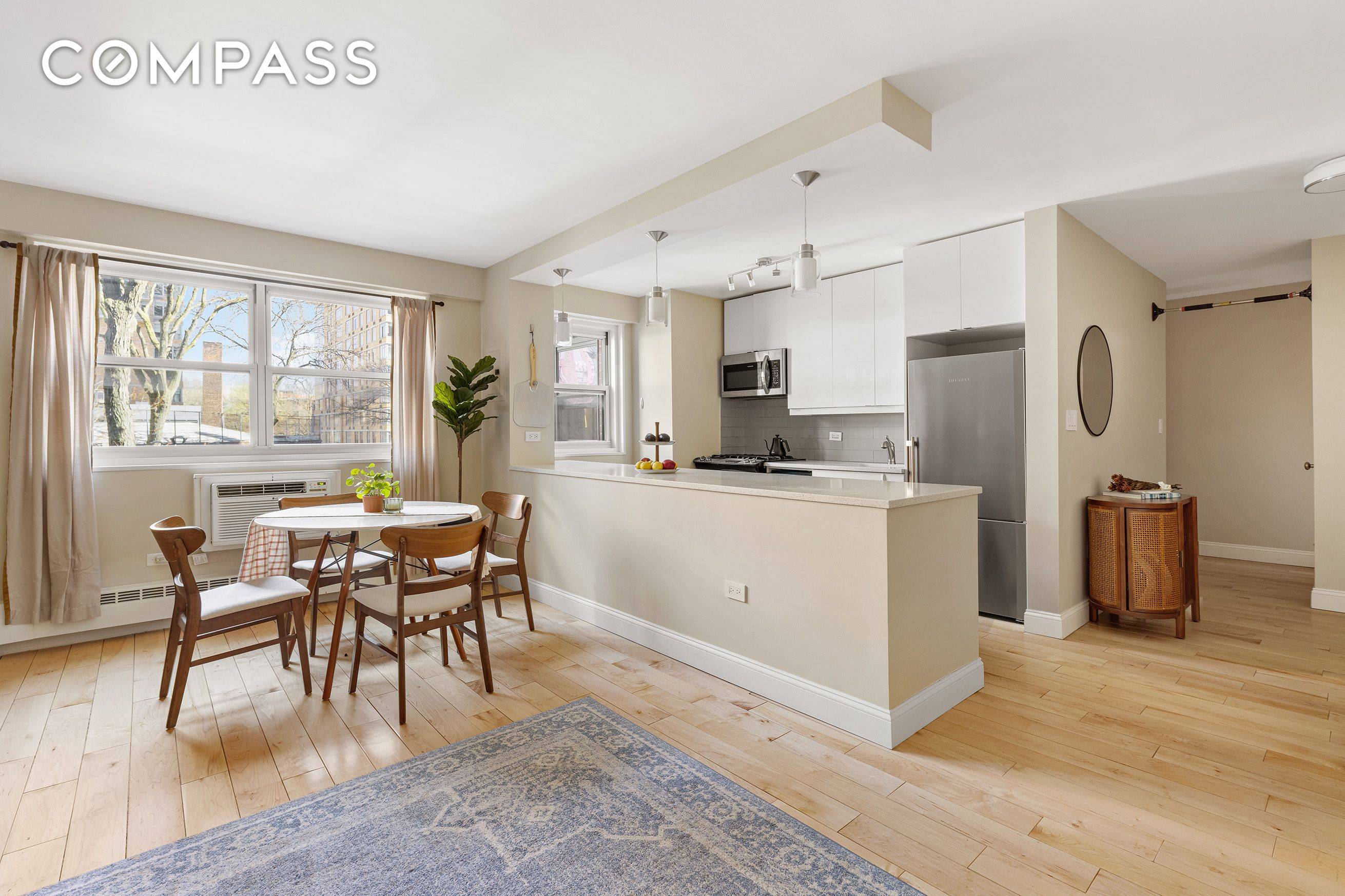 Located in the heart of Fort Greene, Brooklyn, this stunning one bedroom apartment has recently undergone a renovation and is a rare find within the highly desirable co op community ...