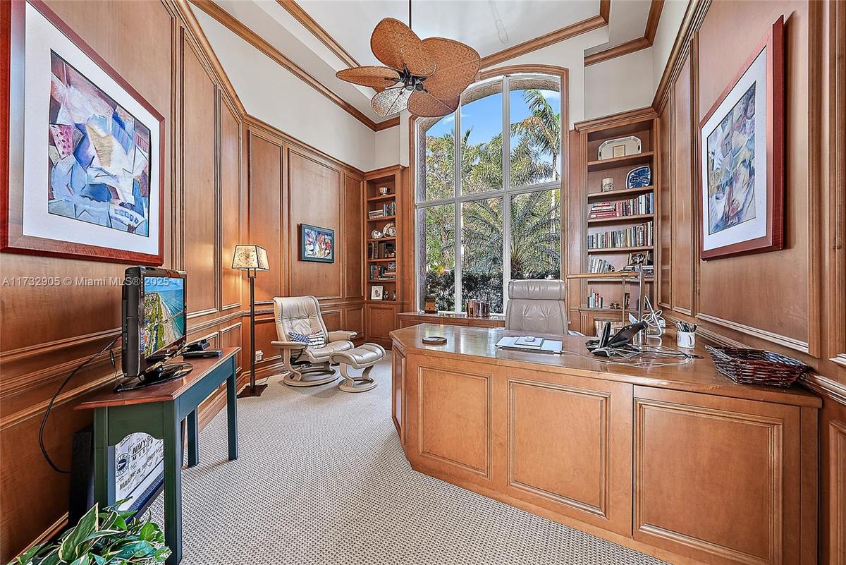 Office / Den