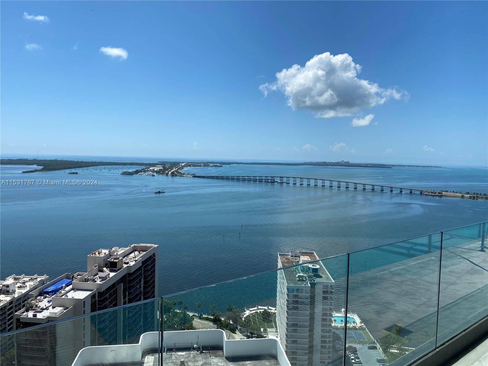 BEAUTIFUL CORNER UNIT AT ECHO BRICKELL WITH SPECTACULAR WATER AND CITY VIEWS FROM EVERY ROOM, 2BD 2.