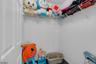 Walk-in-Closet