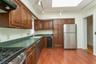 EAT-IN KITCHEN