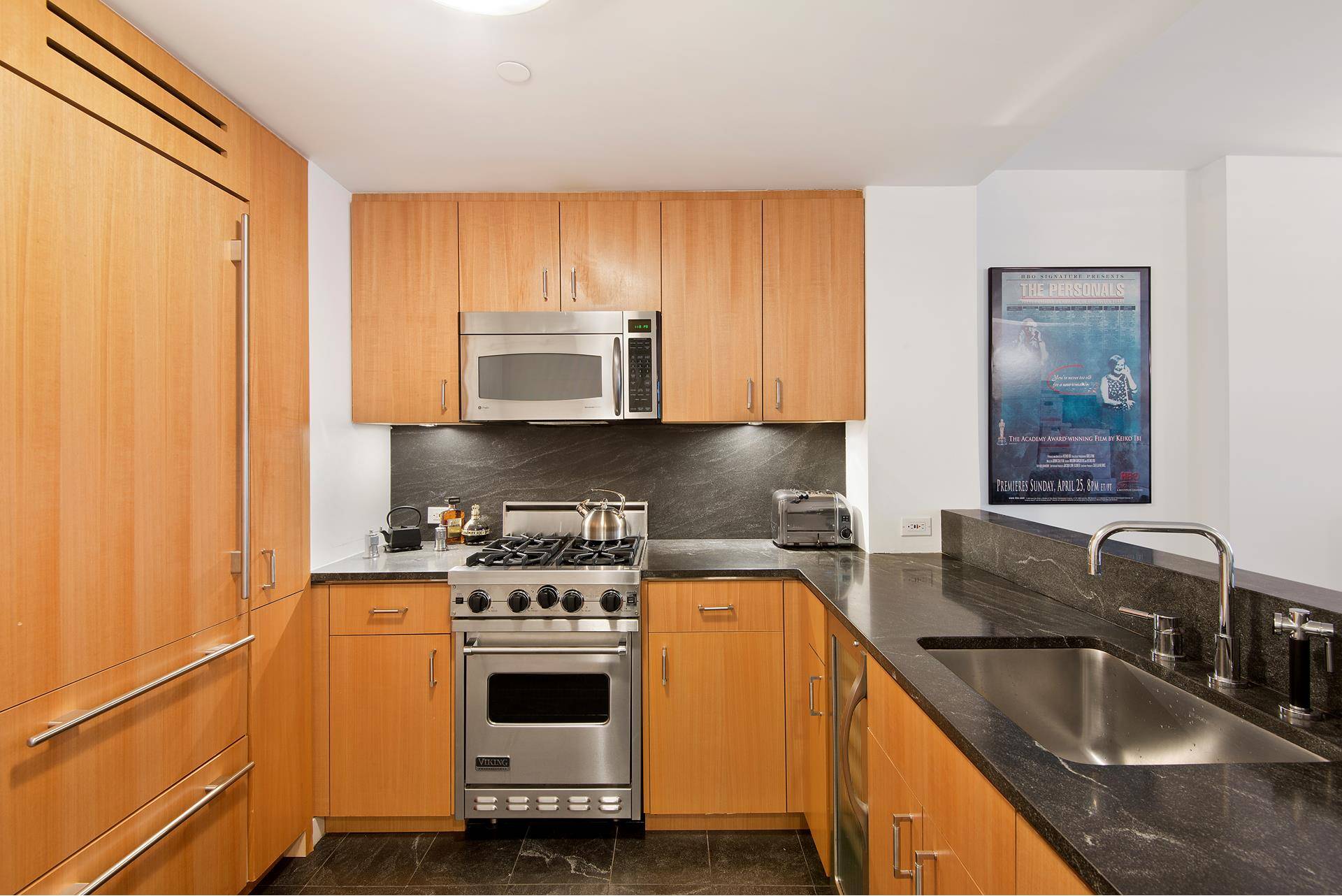 THE WINDSOR PARK by Gwathmey amp ; Siegel Apartment features This finely appointed Home offers a lovely entry foyer that opens to a large living room, dining room and kitchen ...