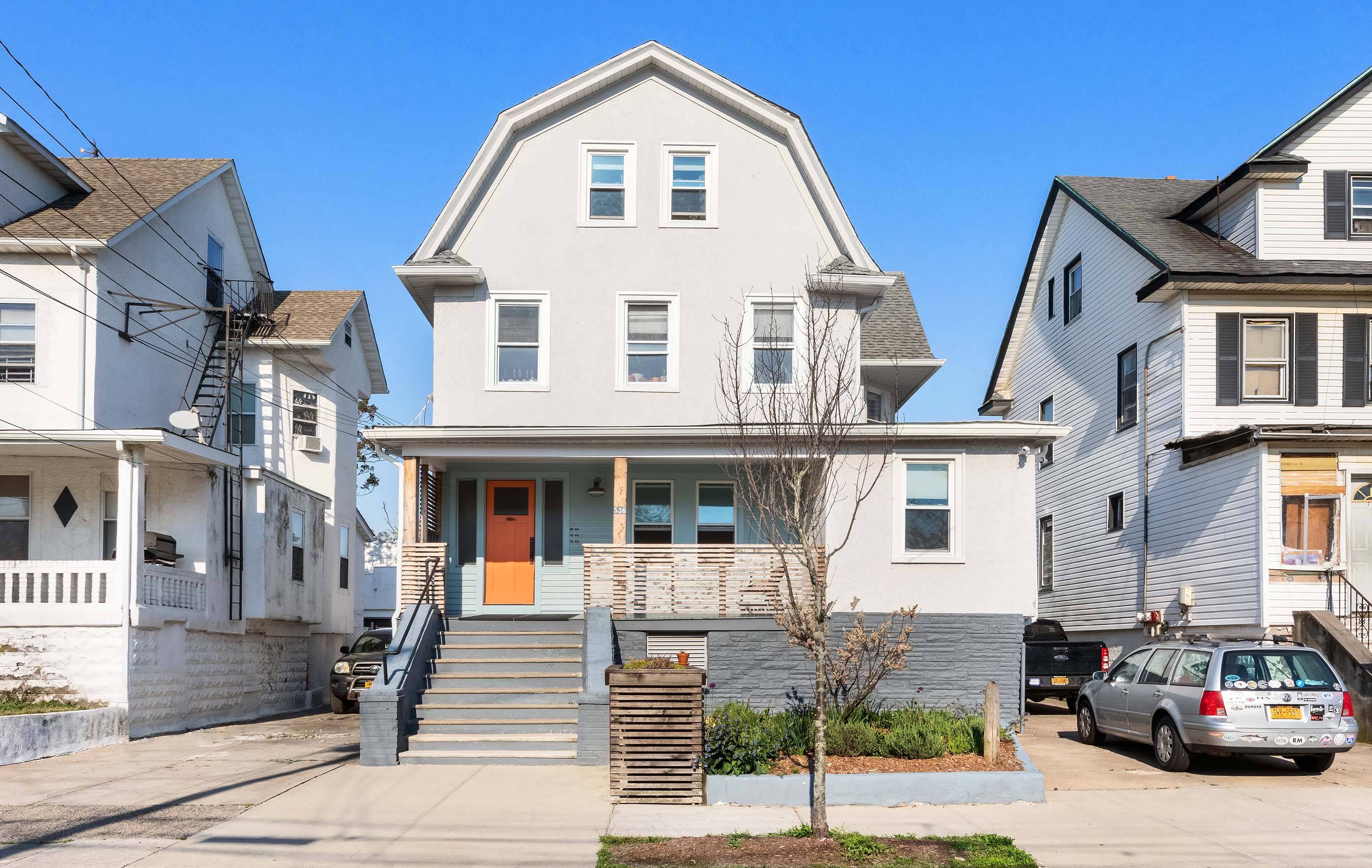 Located in the Arverne section of the Rockaways, this three family home has been beautifully renovated from top to bottom.