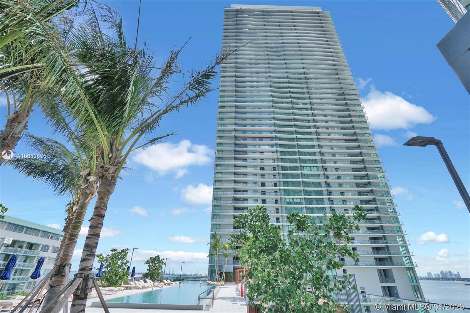Gorgeous 3 bedroom 3. 5 bath condo in the Heart of Edgewater.