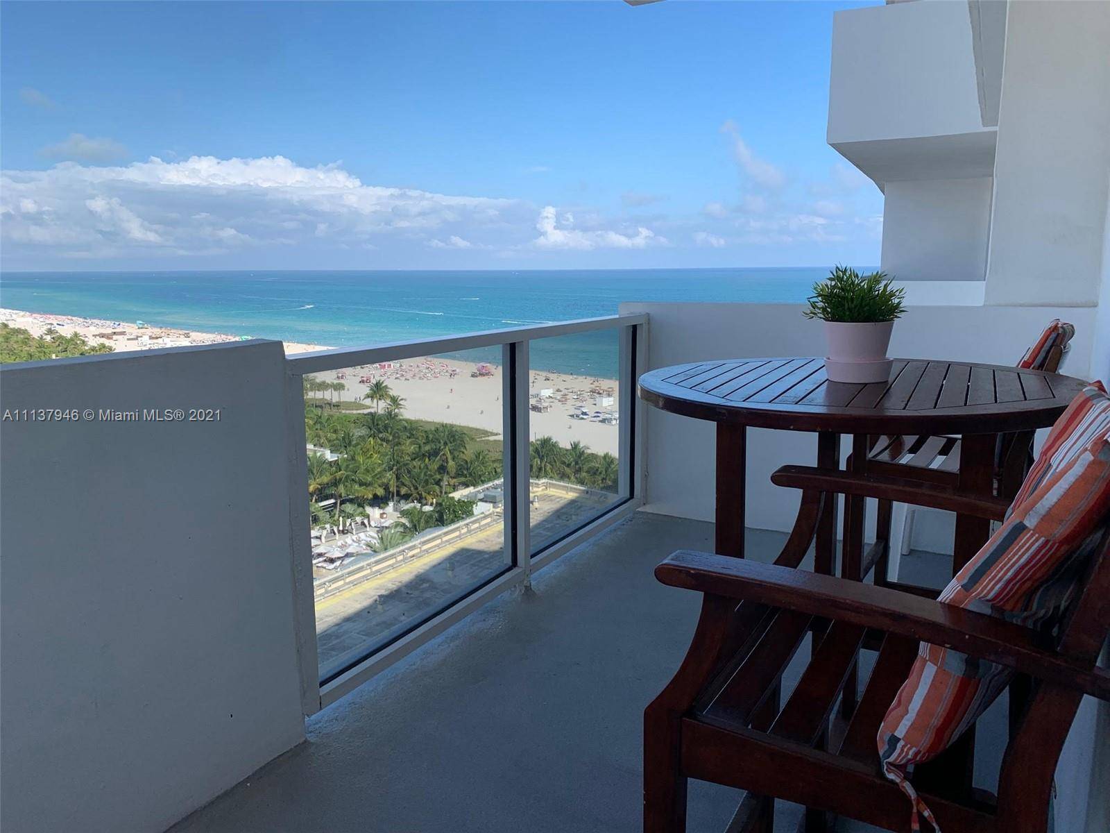 AVAILABLE, NOW UNTIL MAY 31ST Short term rental with Oceanview.