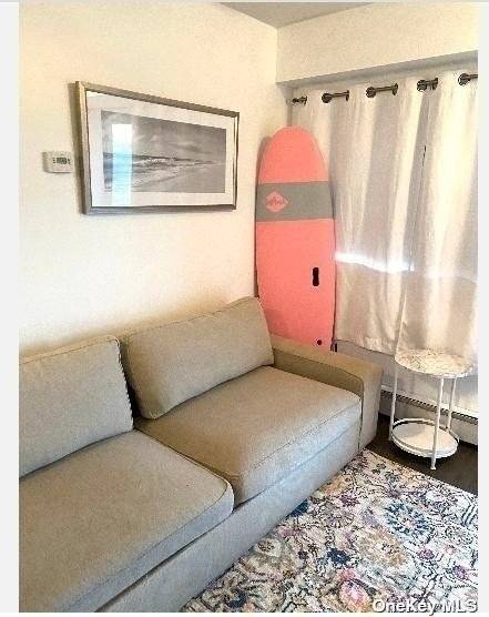 Beautifully located West End Oceanfront 1 bedroom amp ; 1 full bath unit.